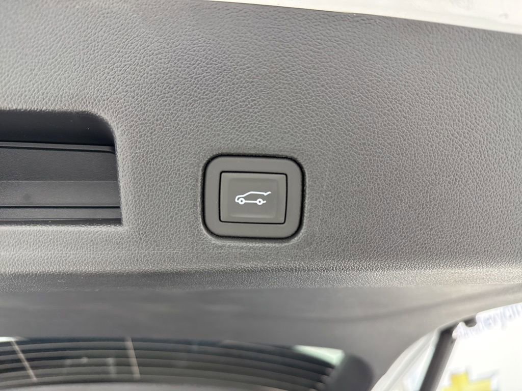 New 2026 GMC Acadia Elevation image 15