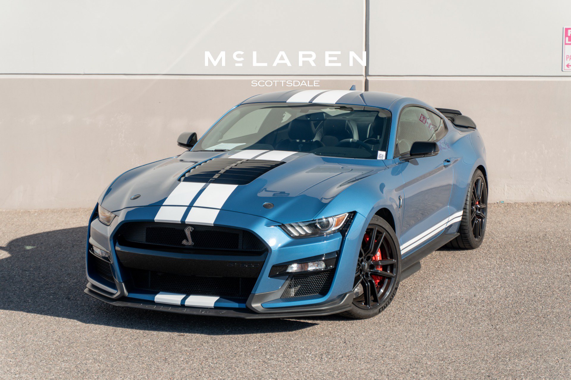 Used 2020 Ford Mustang Shelby GT500 w/ Technology Package RWD image 1