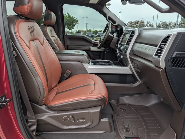Used 2019 Ford F250 King Ranch w/ King Ranch Ultimate Package AWD/4WD image 32