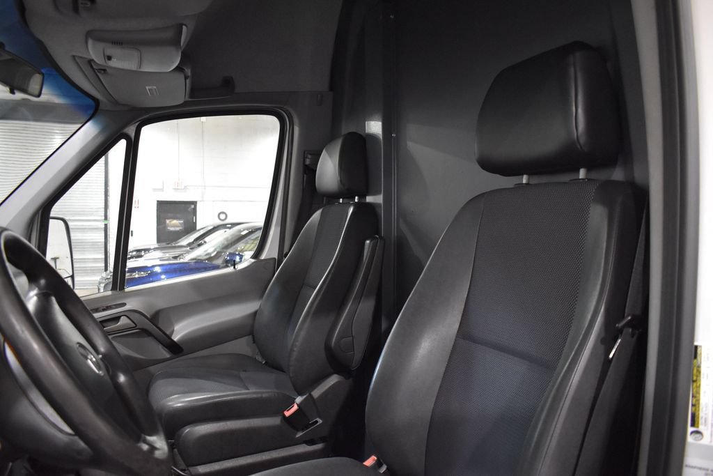 Used 2017 Mercedes-Benz Sprinter 3500 image 17
