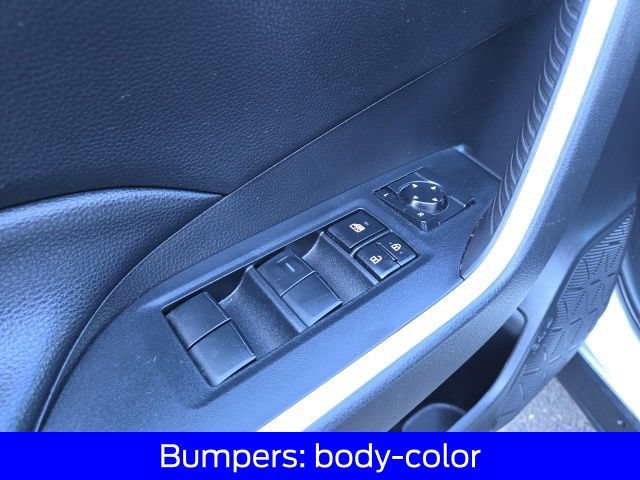 Used 2022 Toyota RAV4 LE AWD/4WD image 21