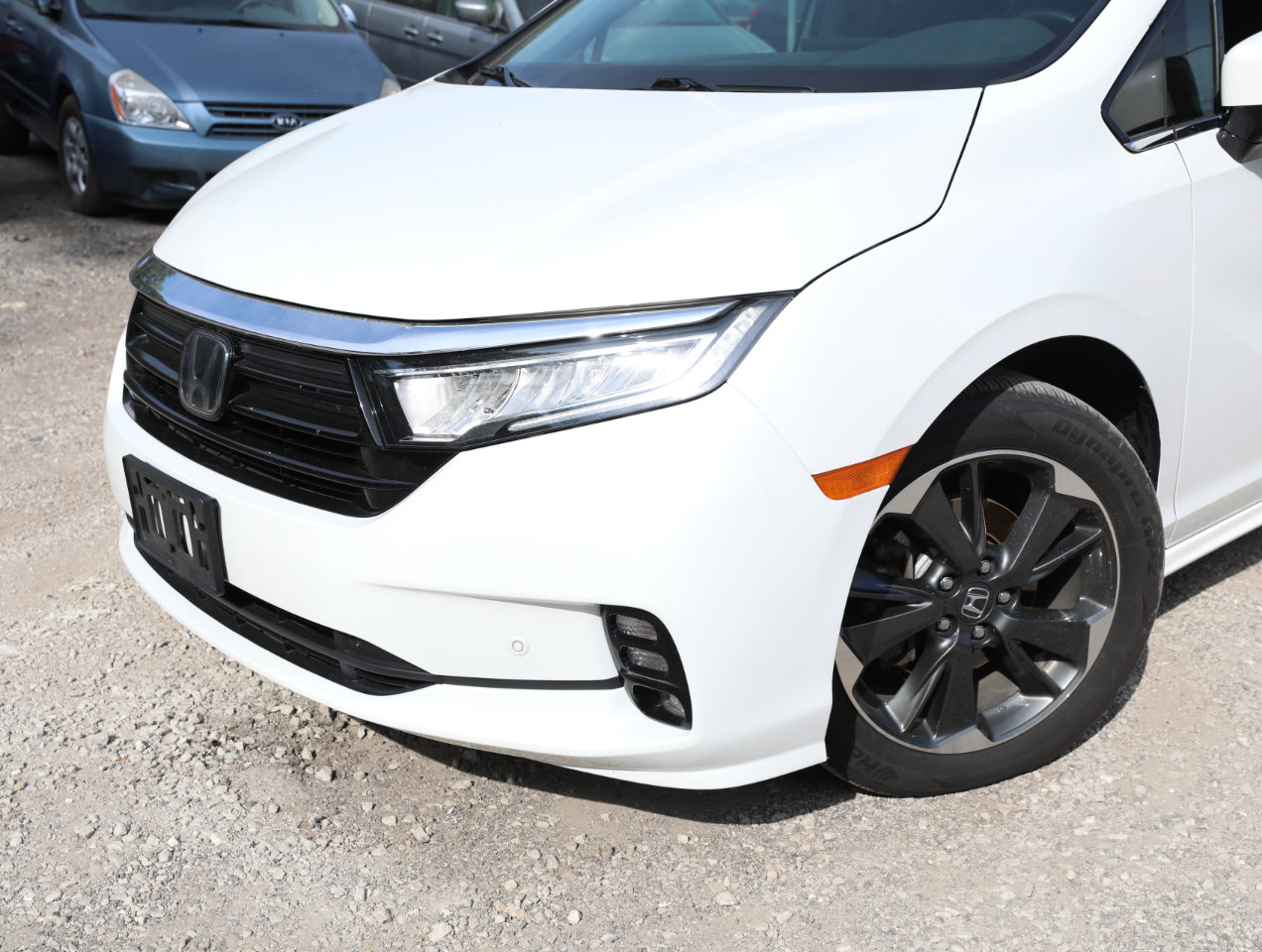 Used 2022 Honda Odyssey Elite image 2
