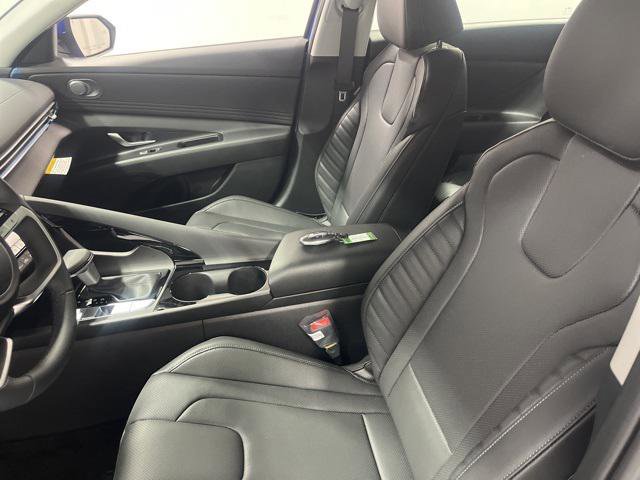 New 2026 Hyundai Elantra Limited w/ Cargo Package image 8