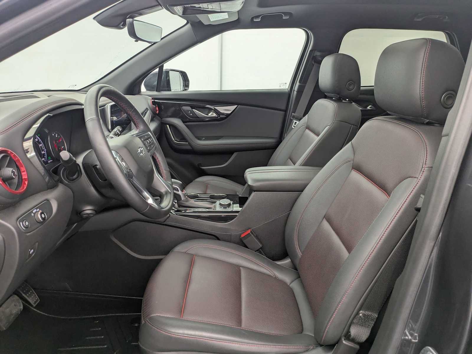 Used 2021 Chevrolet Blazer RS w/ Enhanced Convenience Package AWD/4WD image 17