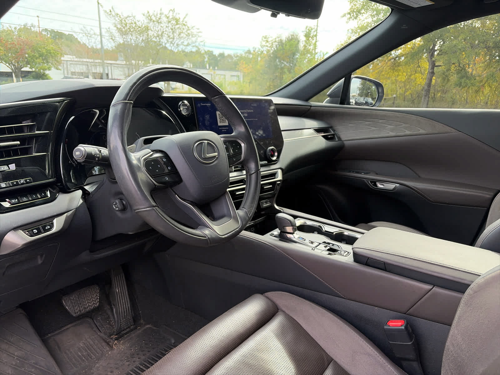 Used 2023 Lexus RX 350 w/ Accessory Package (K3) AWD/4WD image 7