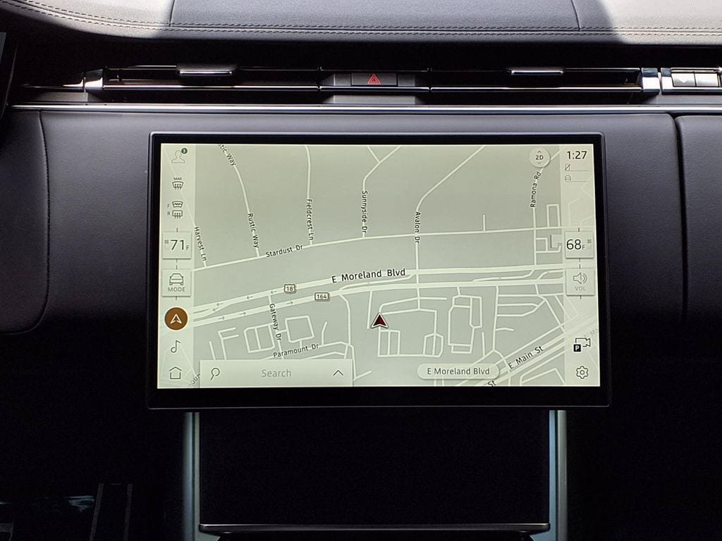 Certified 2025 Land Rover Range Rover SE AWD/4WD image 18