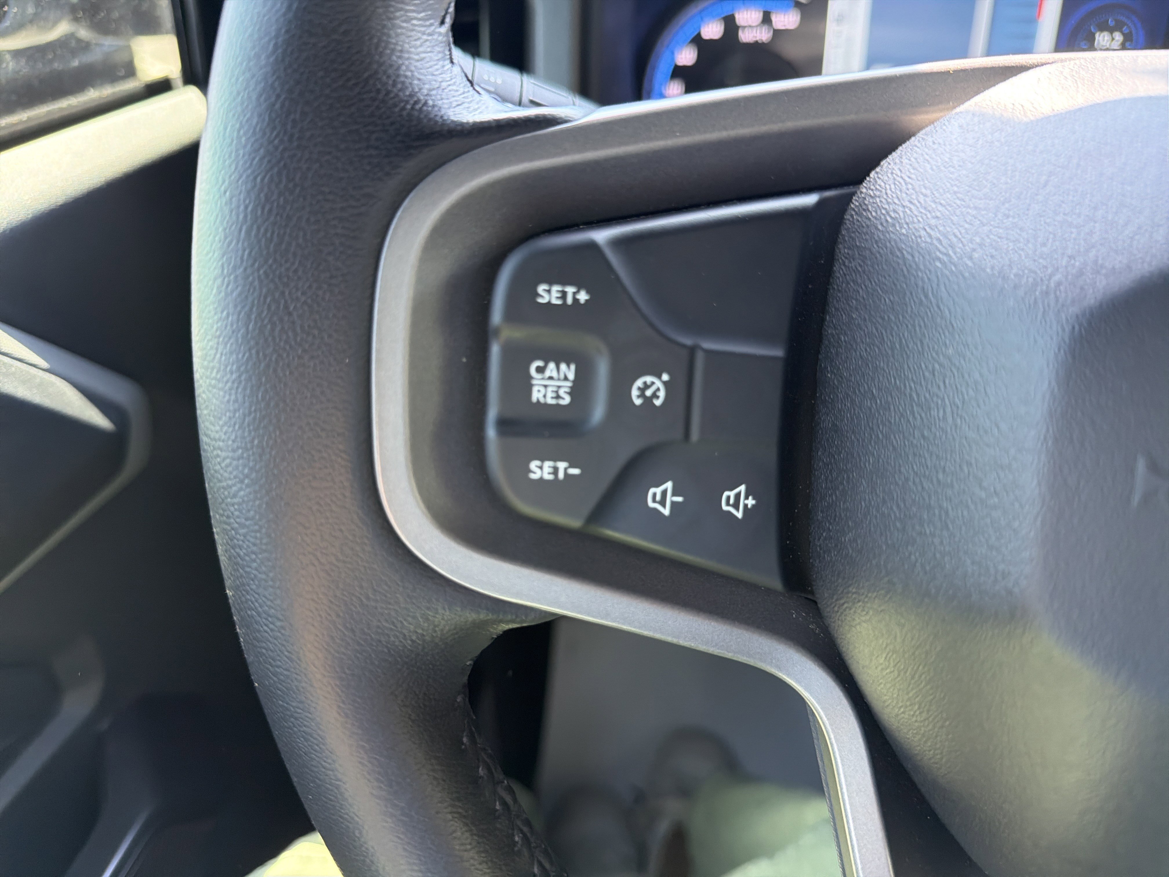 Used 2024 Ford Bronco Black Diamond image 22