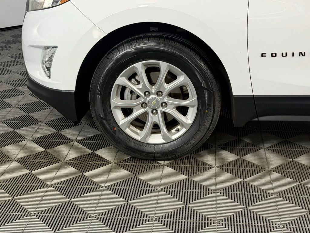 Used 2021 Chevrolet Equinox LT FWD image 12