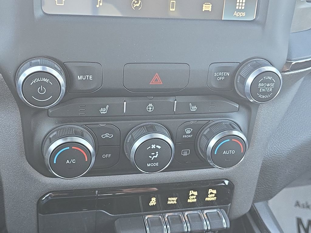 Used 2023 RAM 1500 Big Horn image 25