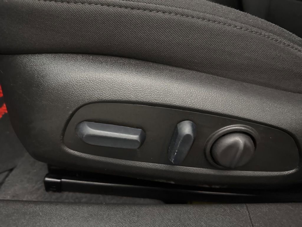 Used 2024 Chevrolet Malibu LT image 17