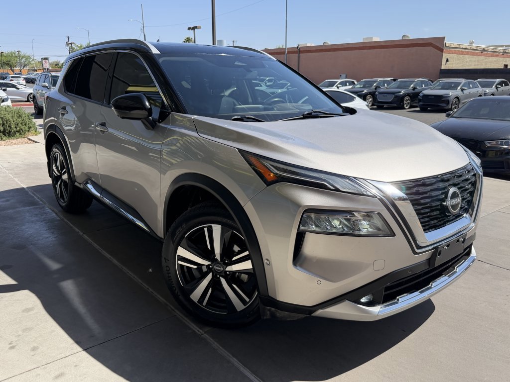 Used 2022 Nissan Rogue Platinum w/ Head-Up Display Package FWD image 6