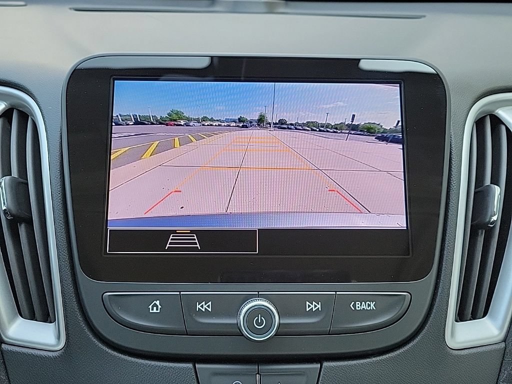 Used 2023 Chevrolet Malibu LT FWD image 22