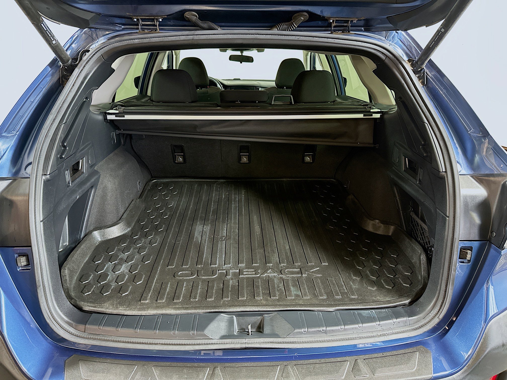 Used 2020 Subaru Outback Premium image 23