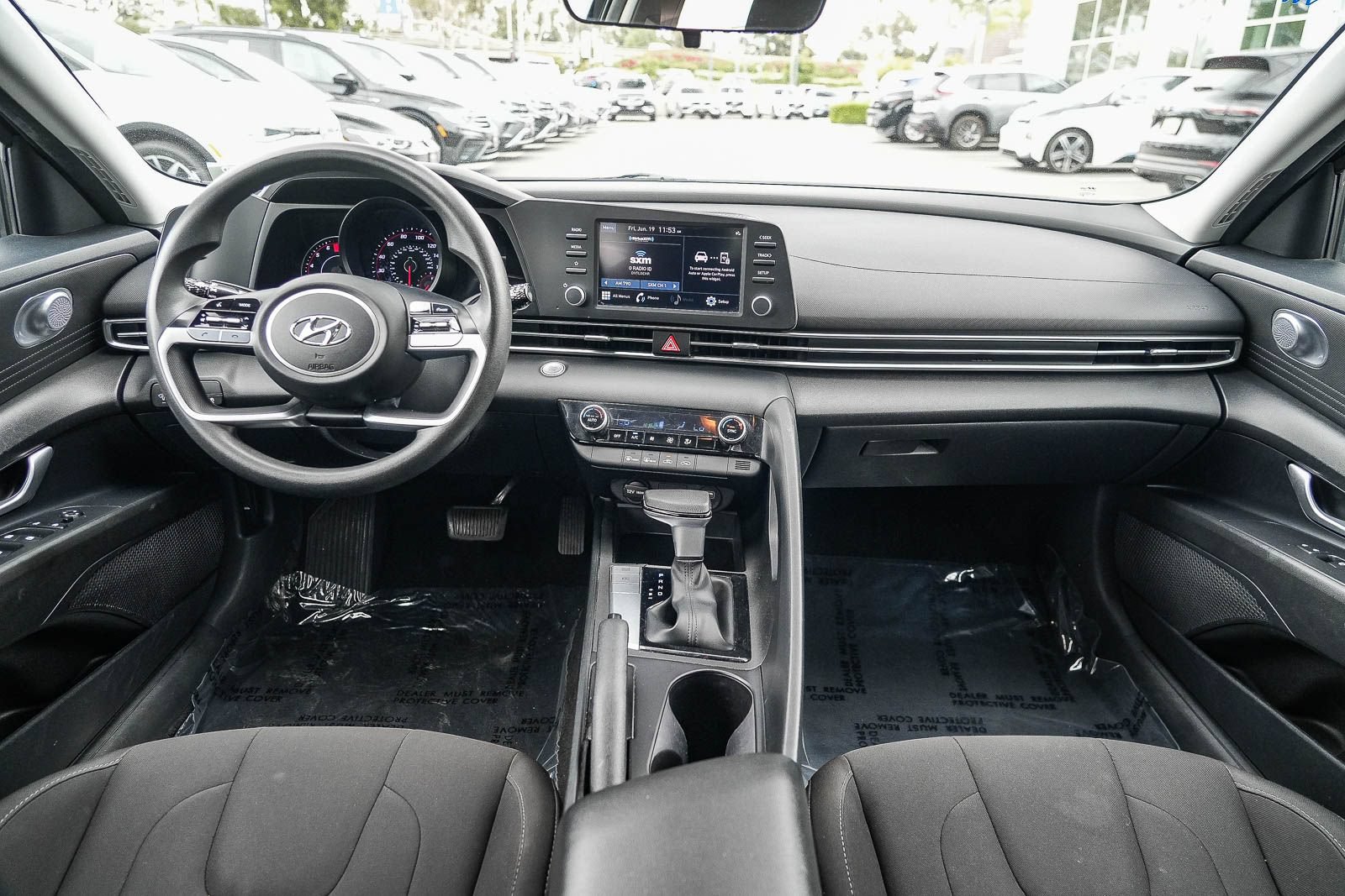 Used 2023 Hyundai Elantra SEL w/ Cargo Package FWD image 12