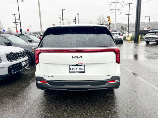 New 2026 Kia Carnival SX image 8