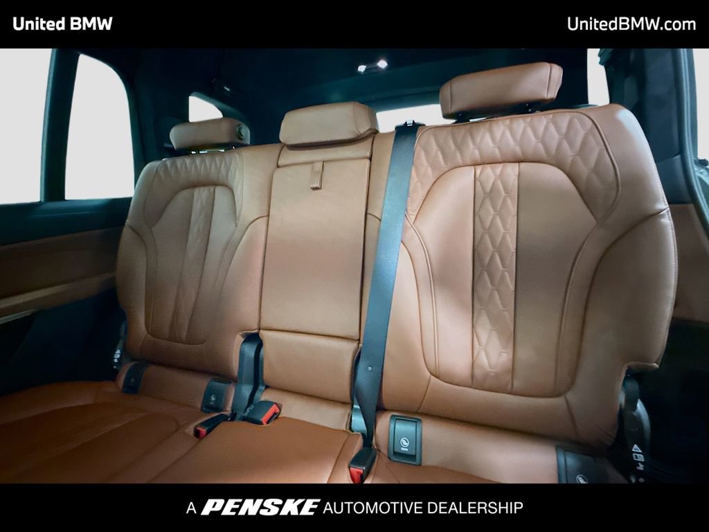 New 2027 BMW X7 xDrive40i AWD/4WD image 13