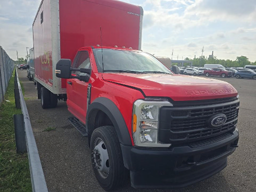 Used 2023 Ford F550 Luxury RWD image 1