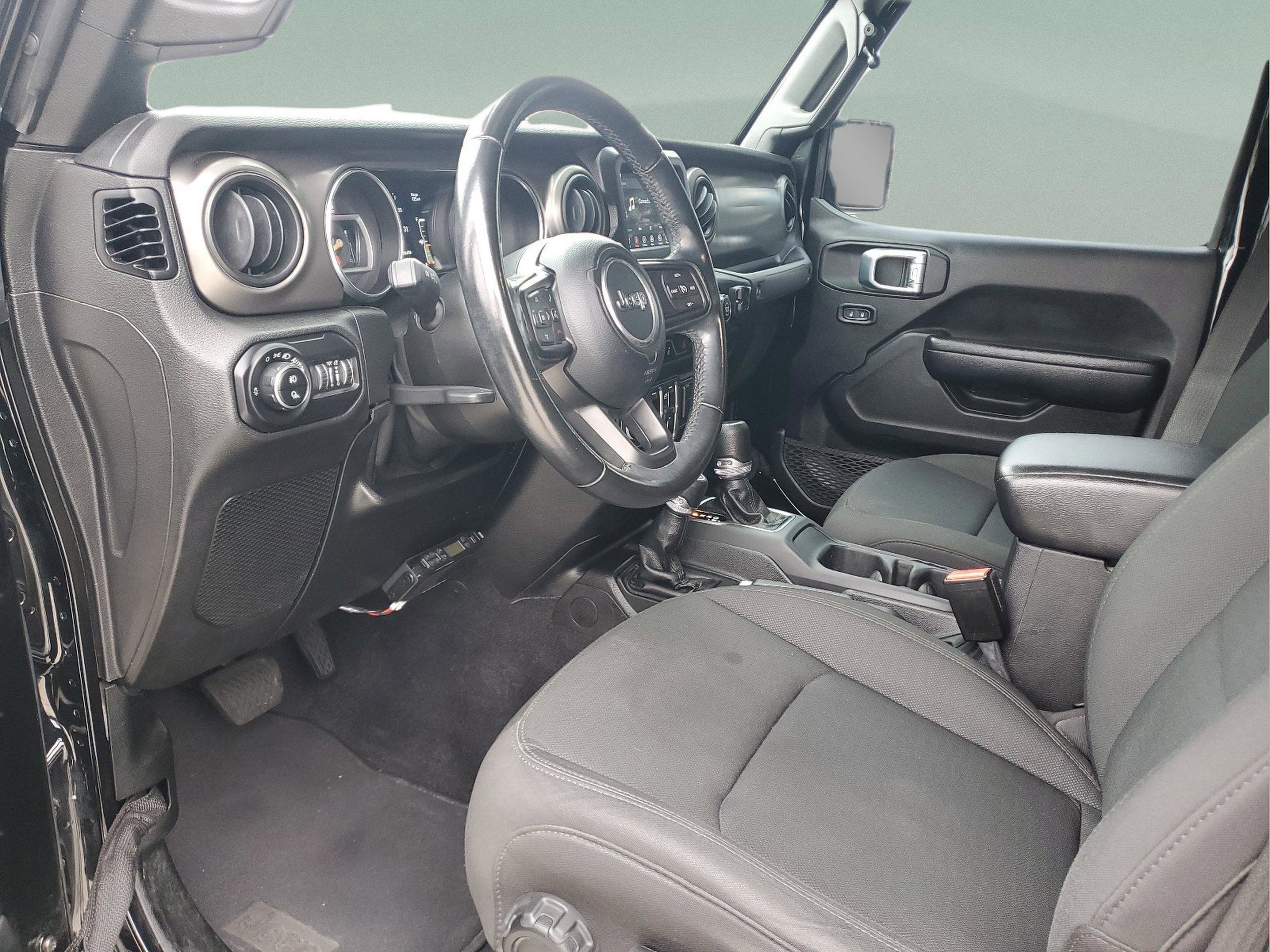 Used 2021 Jeep Gladiator Willys image 13