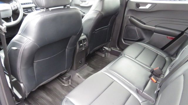 Used 2024 Ford Escape ST-Line Elite w/ Premium Technology Package image 6