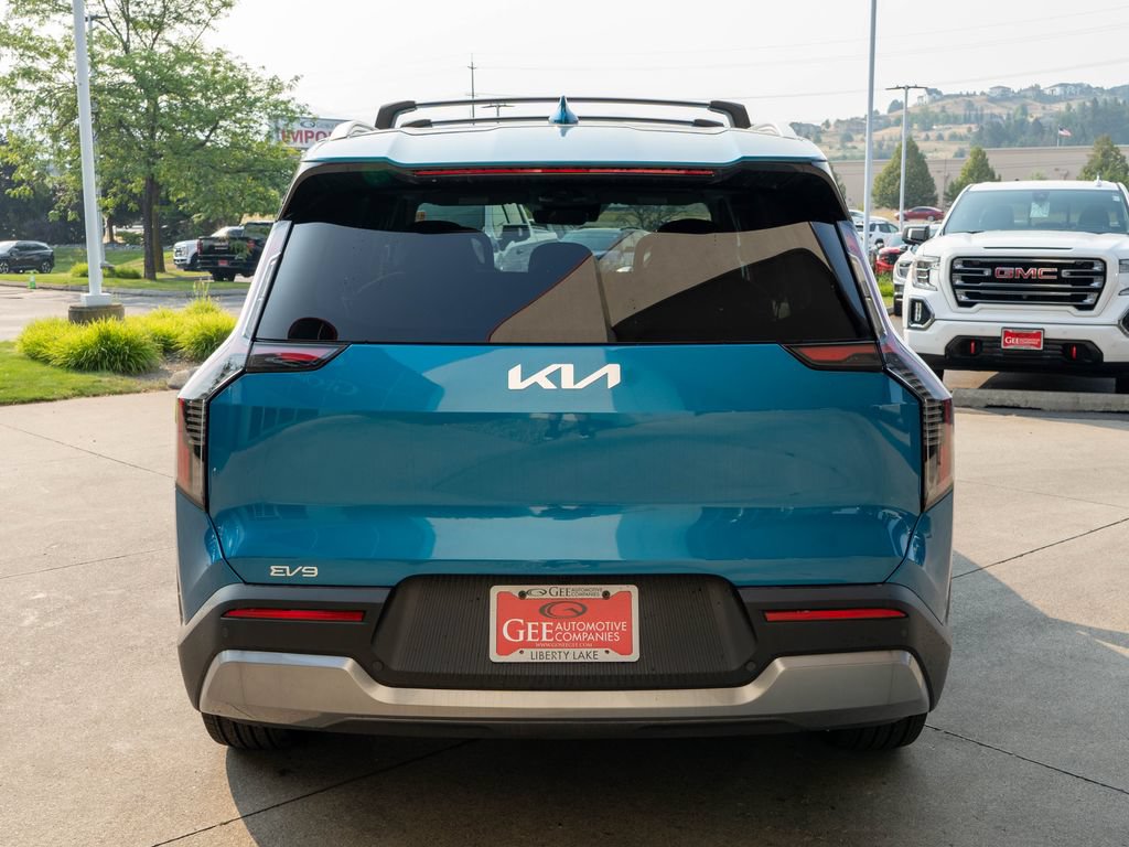 New 2026 Kia EV9 Wind AWD/4WD image 6