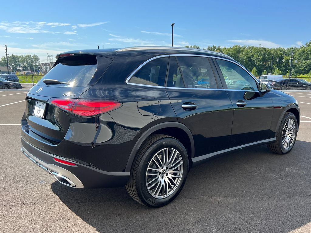 New 2027 Mercedes-Benz GLC 300 4MATIC image 7
