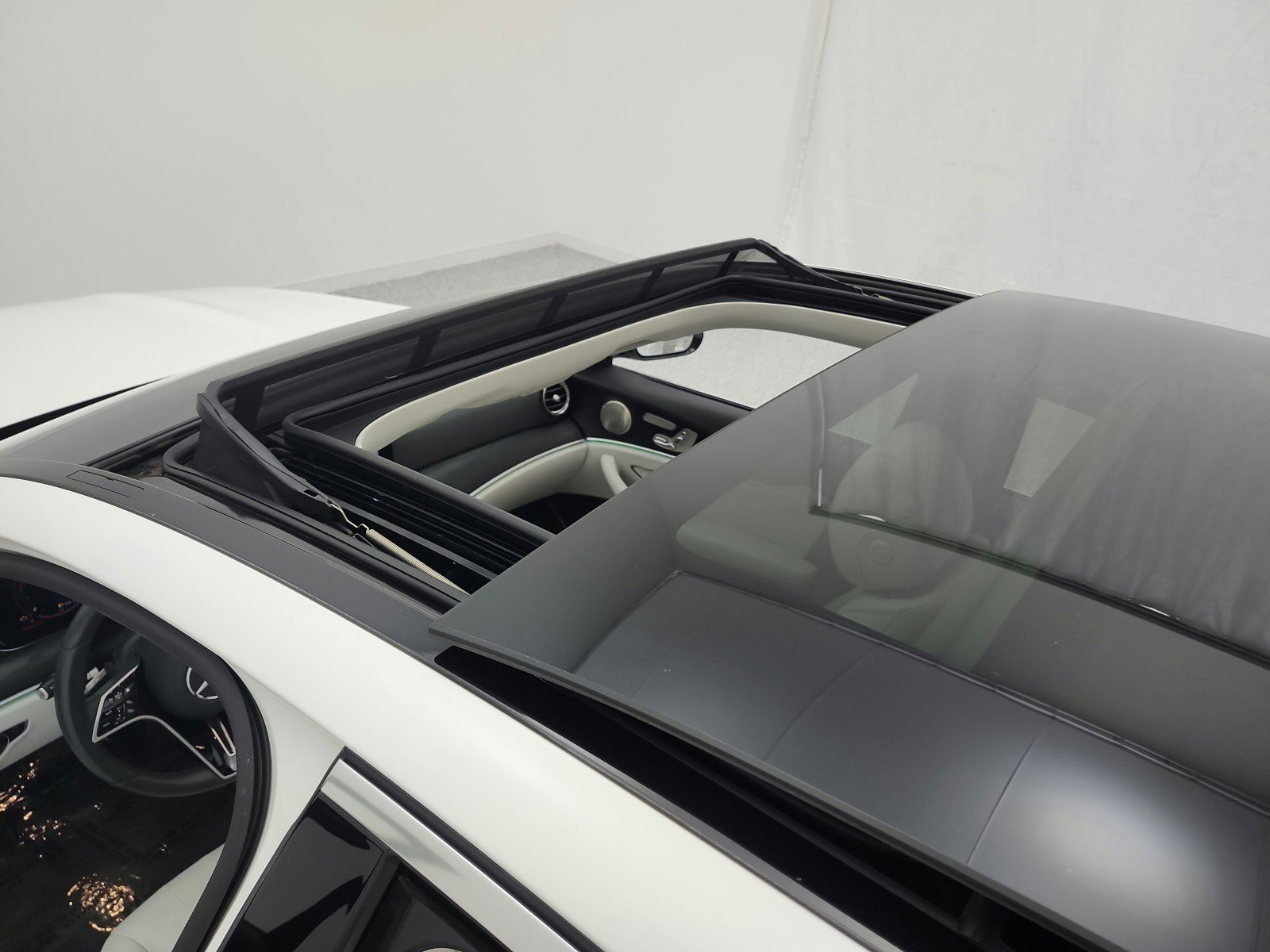 Certified 2022 Mercedes-Benz E 350 Sedan image 25