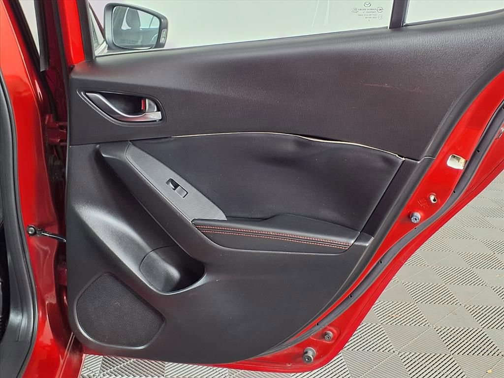 Used 2015 MAZDA MAZDA3 s Grand Touring image 10