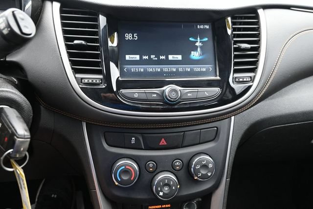 Used 2017 Chevrolet Trax LS FWD image 38