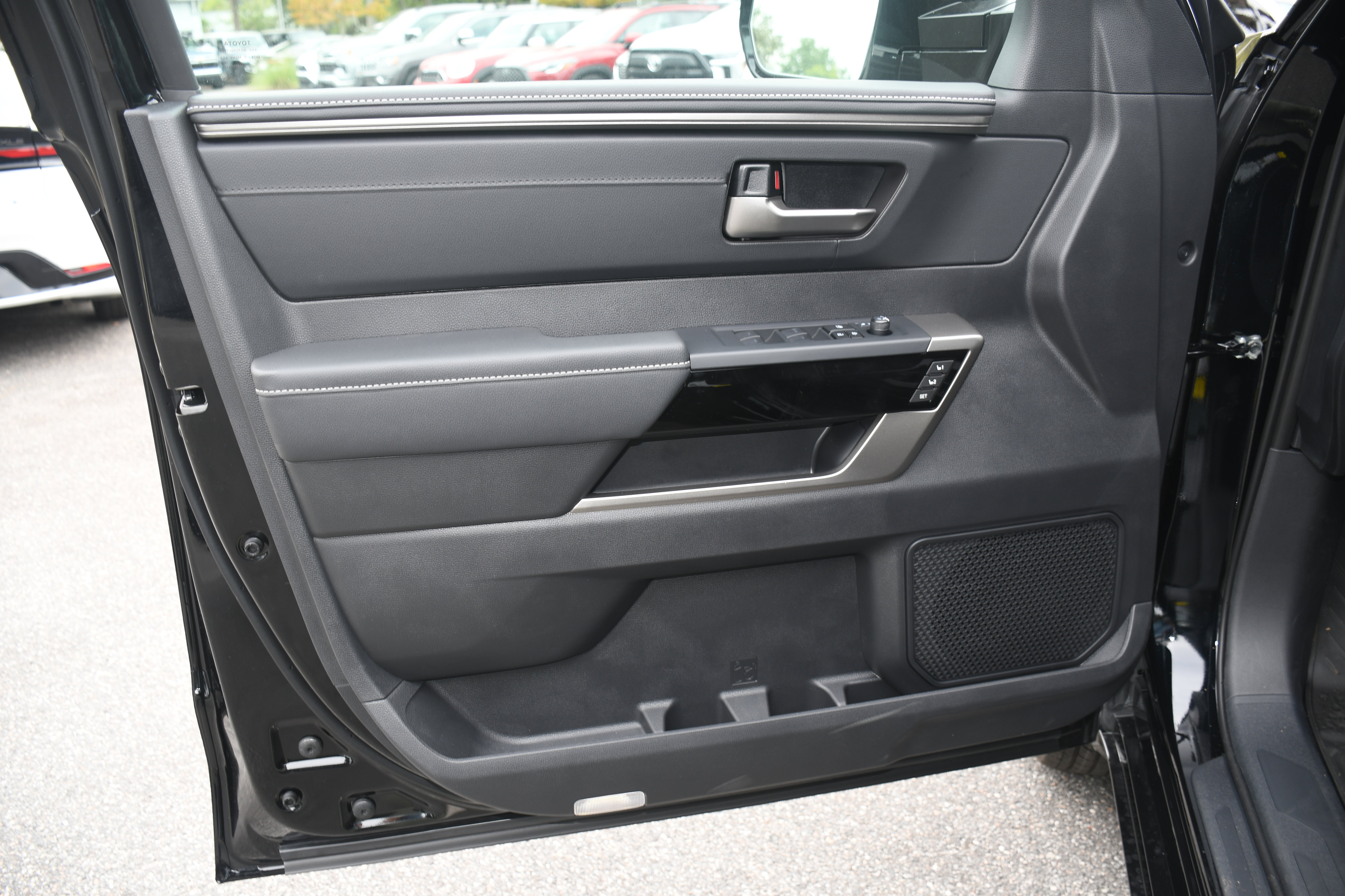 New 2026 Toyota Tundra Limited image 5