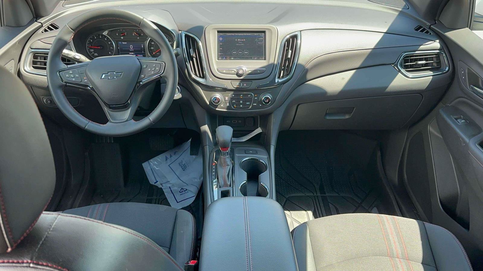 Used 2024 Chevrolet Equinox RS w/ LPO, Floor Liner Package AWD/4WD image 11