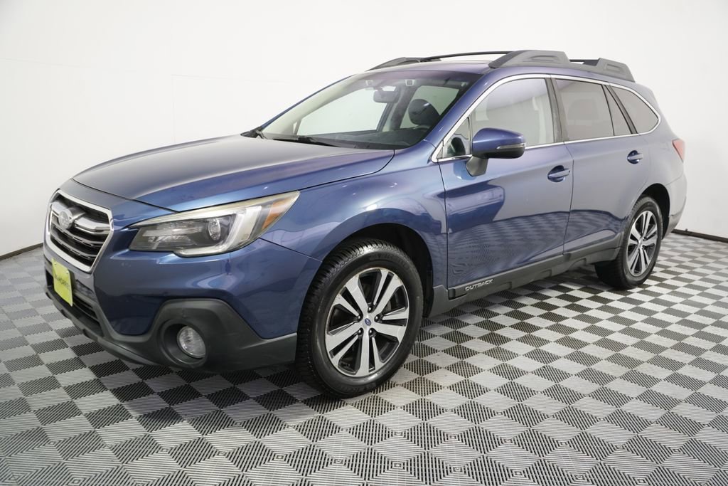 Used 2019 Subaru Outback 2.5i Limited AWD/4WD image 2