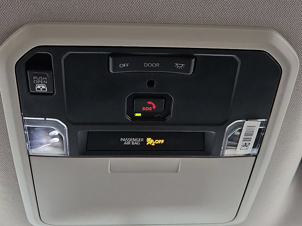 Used 2022 Toyota Tundra SR5 AWD/4WD image 22