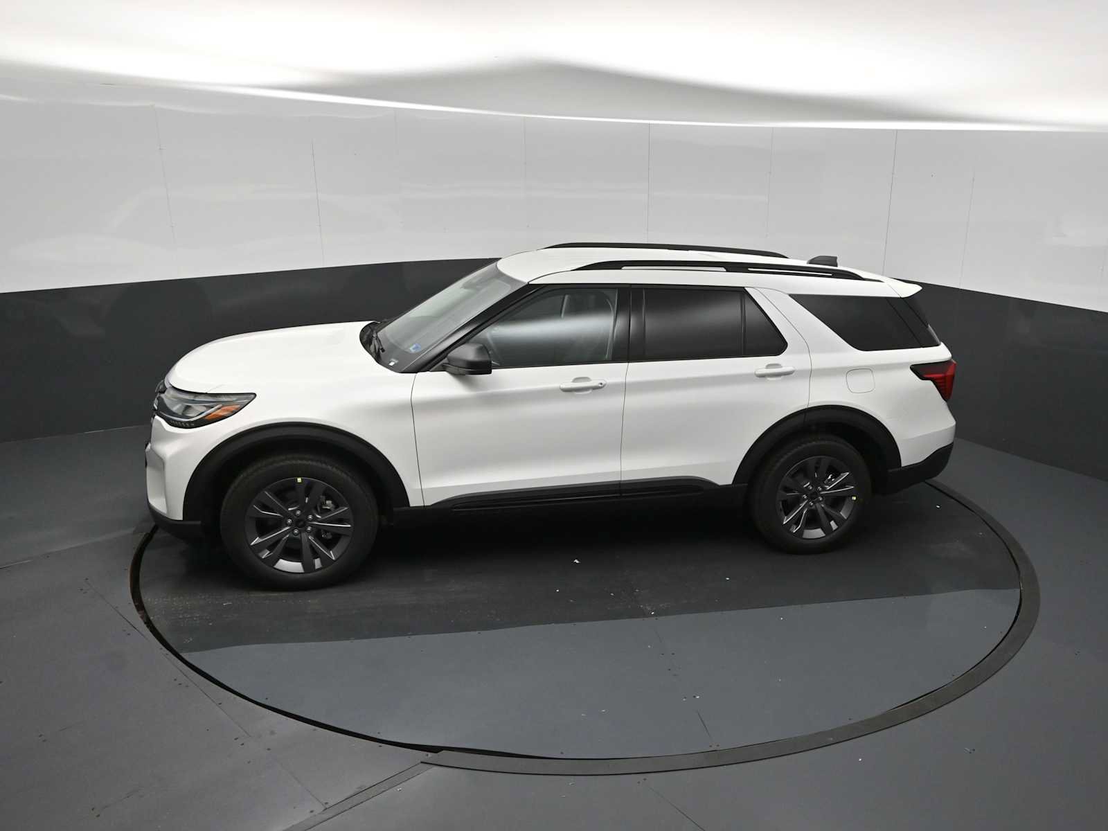 New 2026 Ford Explorer Active w/ Active Comfort Package AWD/4WD image 45