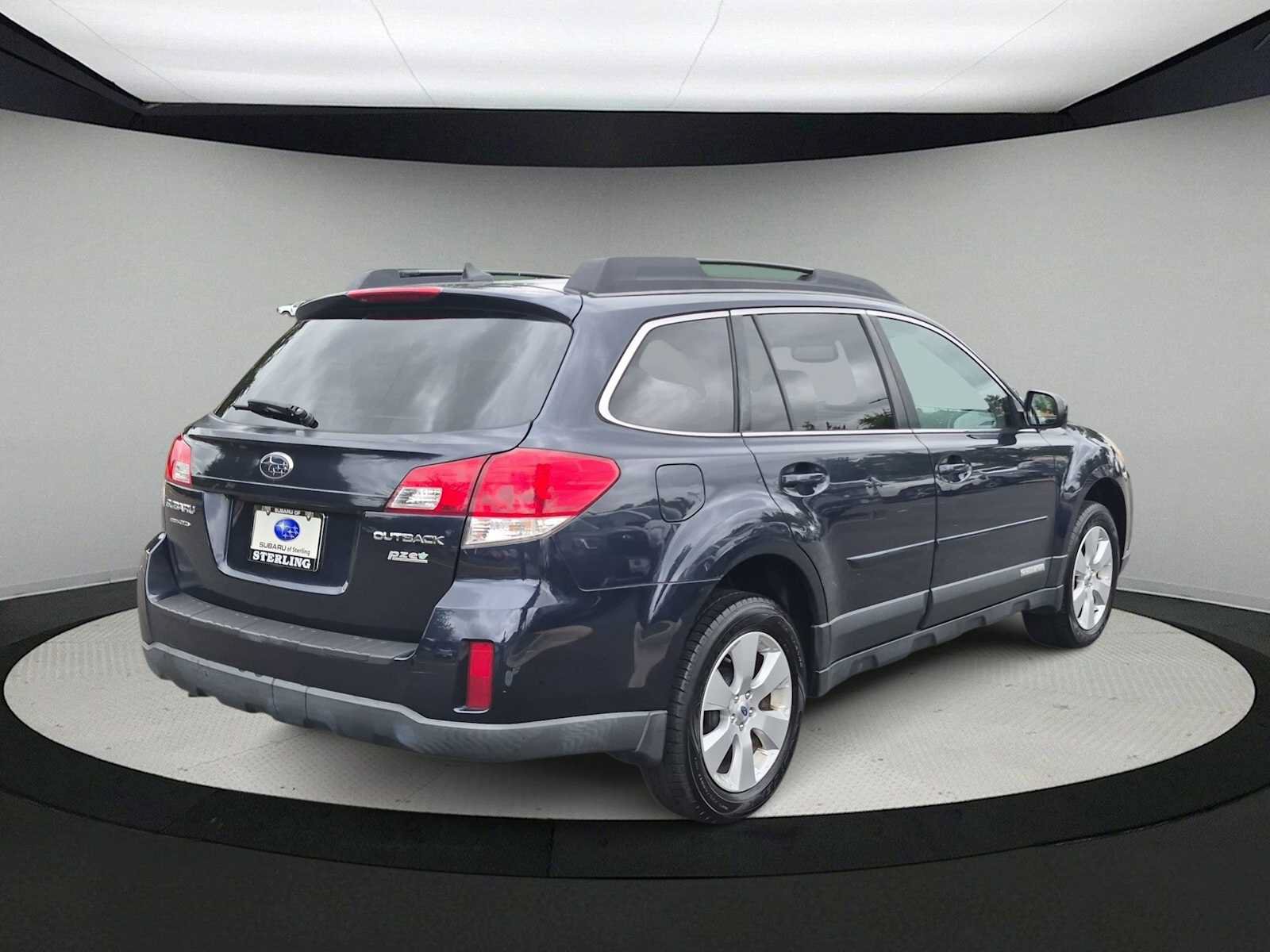 Used 2012 Subaru Outback 2.5i Limited w/ Moonroof Pkg AWD/4WD image 8