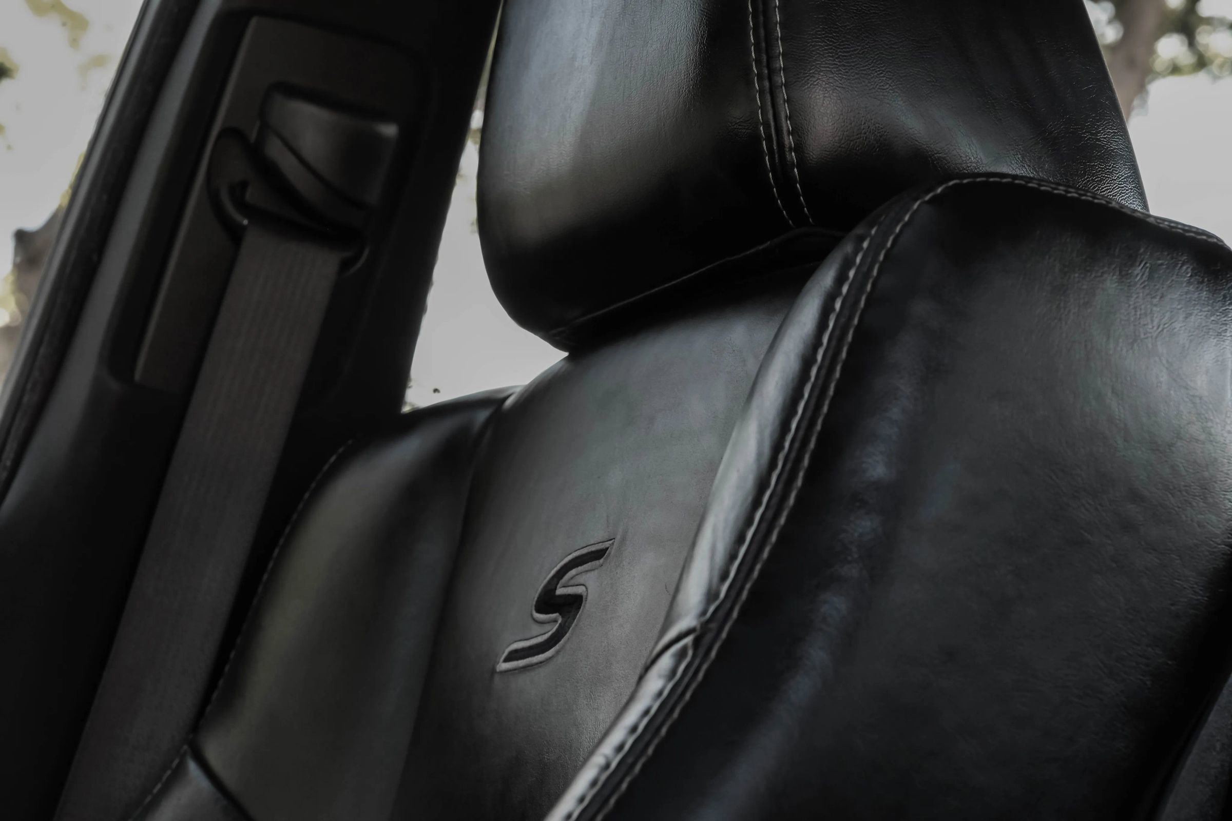 Used 2022 Chrysler 300 S image 35