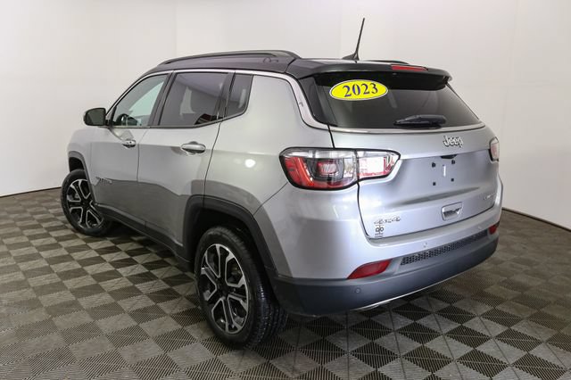 Used 2023 Jeep Compass Limited AWD/4WD image 8