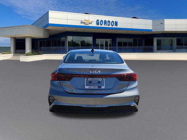 Used 2023 Kia Forte LXS w/ LXS Technology Package FWD image 4