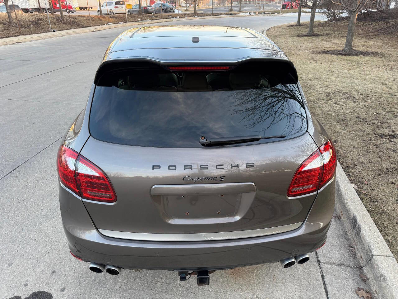 Used 2011 Porsche Cayenne S AWD/4WD image 10