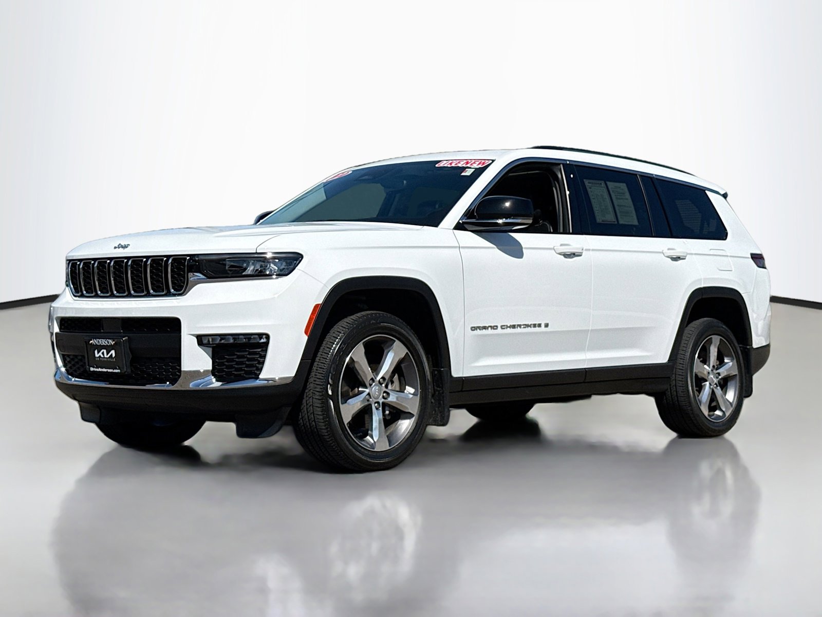 Used 2022 Jeep Grand Cherokee L Limited AWD/4WD image 13