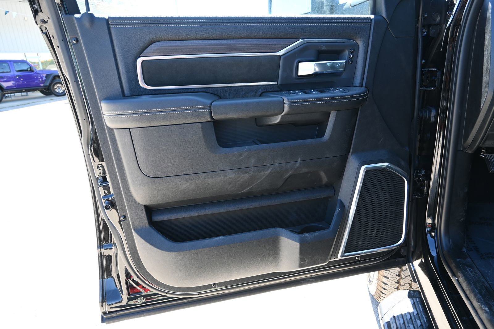 New 2026 RAM 2500 Laramie image 8