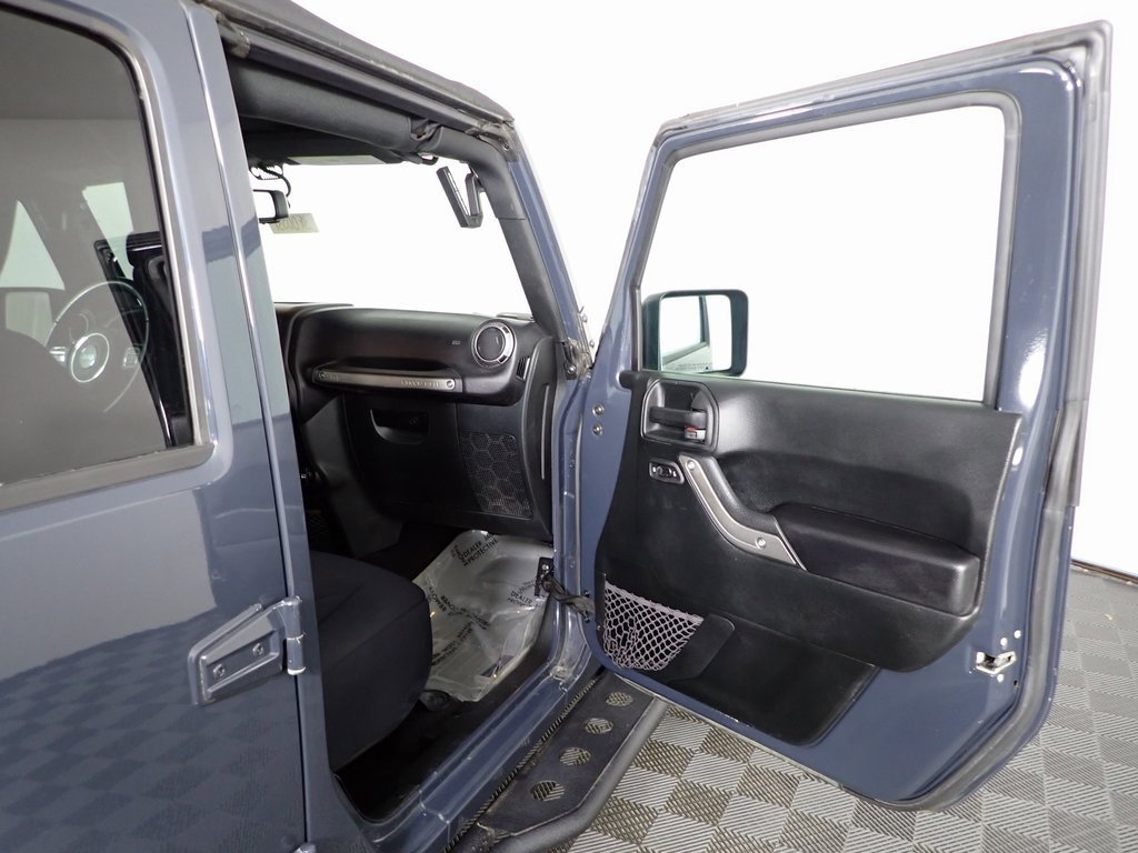 Used 2018 Jeep Wrangler Unlimited Sport S image 27