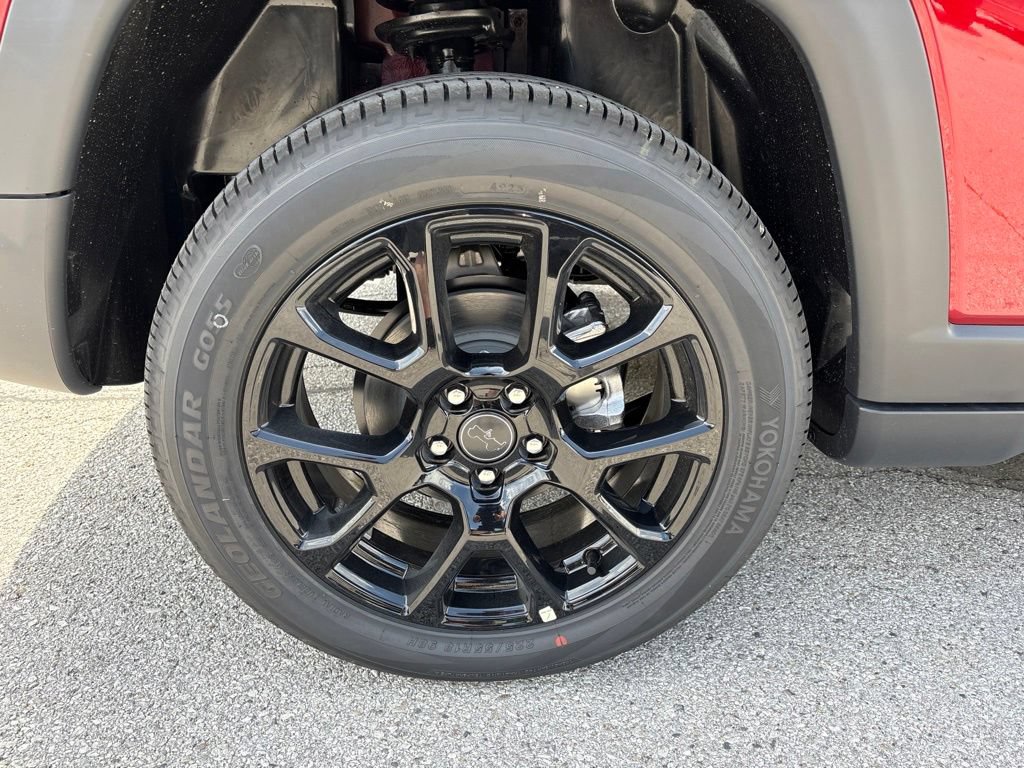 New 2026 Jeep Compass Latitude AWD/4WD image 12