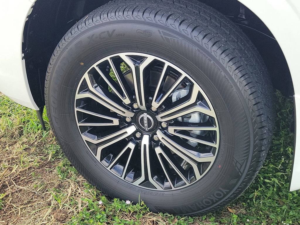 New 2026 Nissan Armada SL w/ Captain's Chari Seat Package image 3