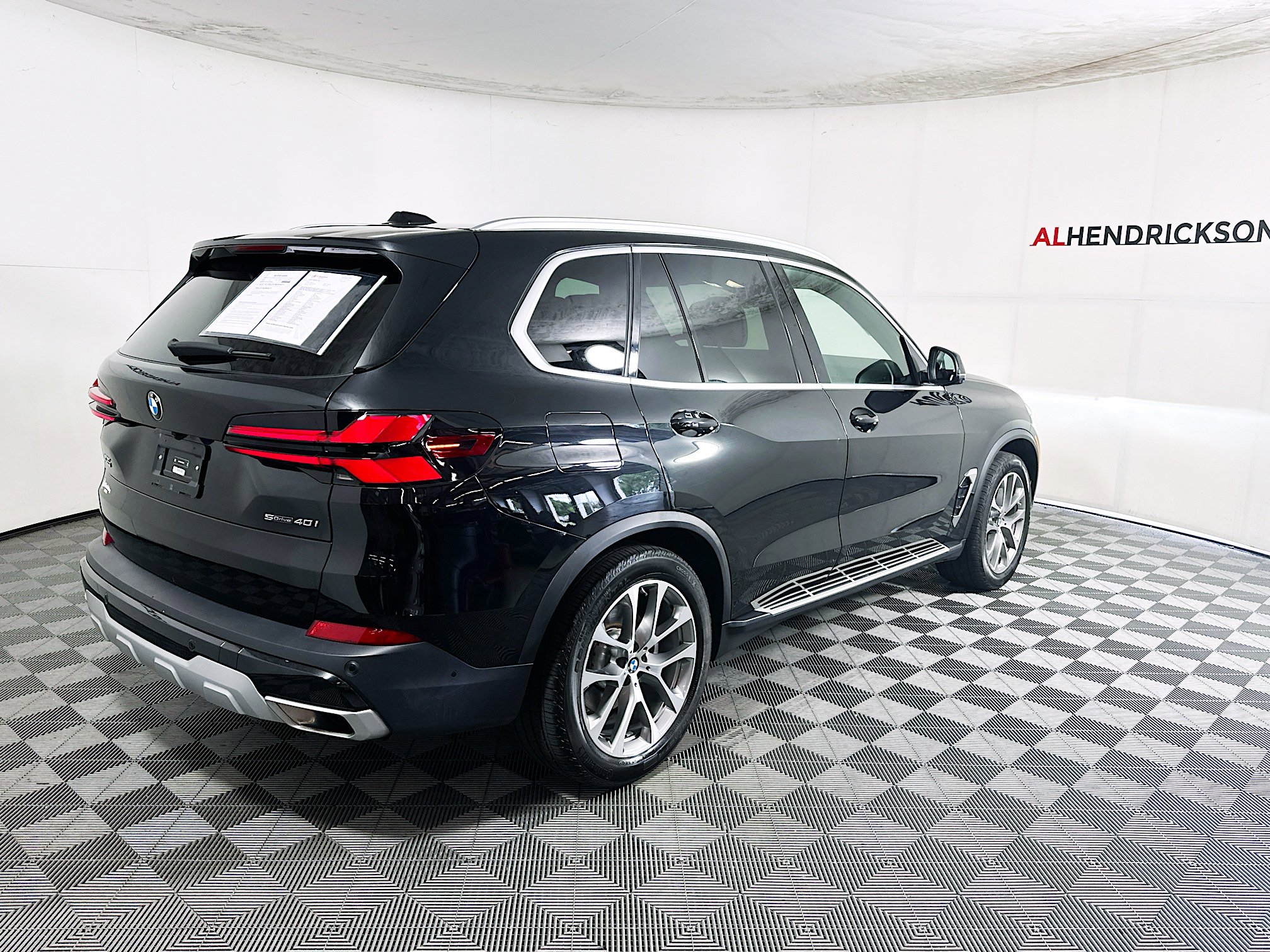 Used 2025 BMW X5 sDrive40i image 3