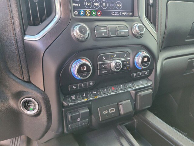 Used 2022 GMC Sierra 2500 AT4 w/ AT4 Preferred Package image 22