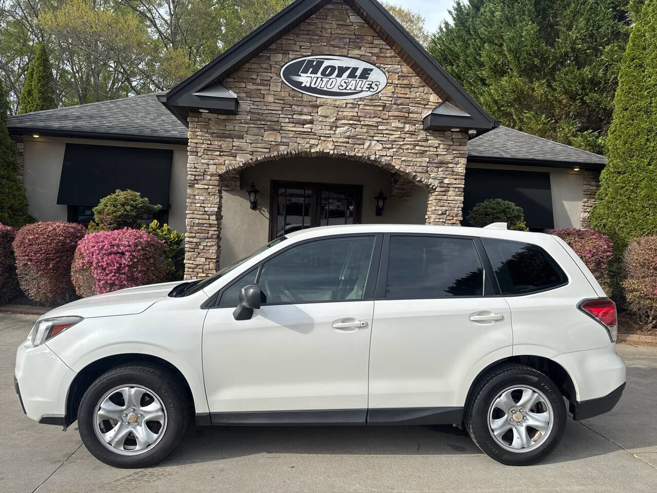 Used 2017 Subaru Forester 2.5i