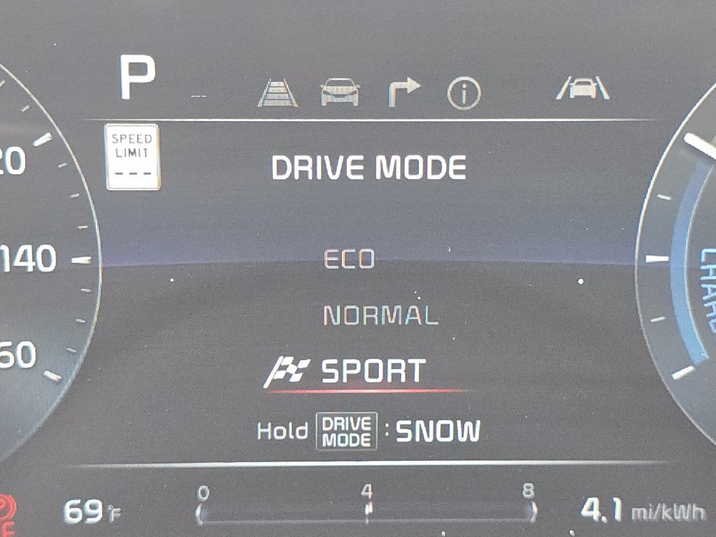 Used 2023 Kia Niro Wind w/ Wind Preserve Package FWD image 32