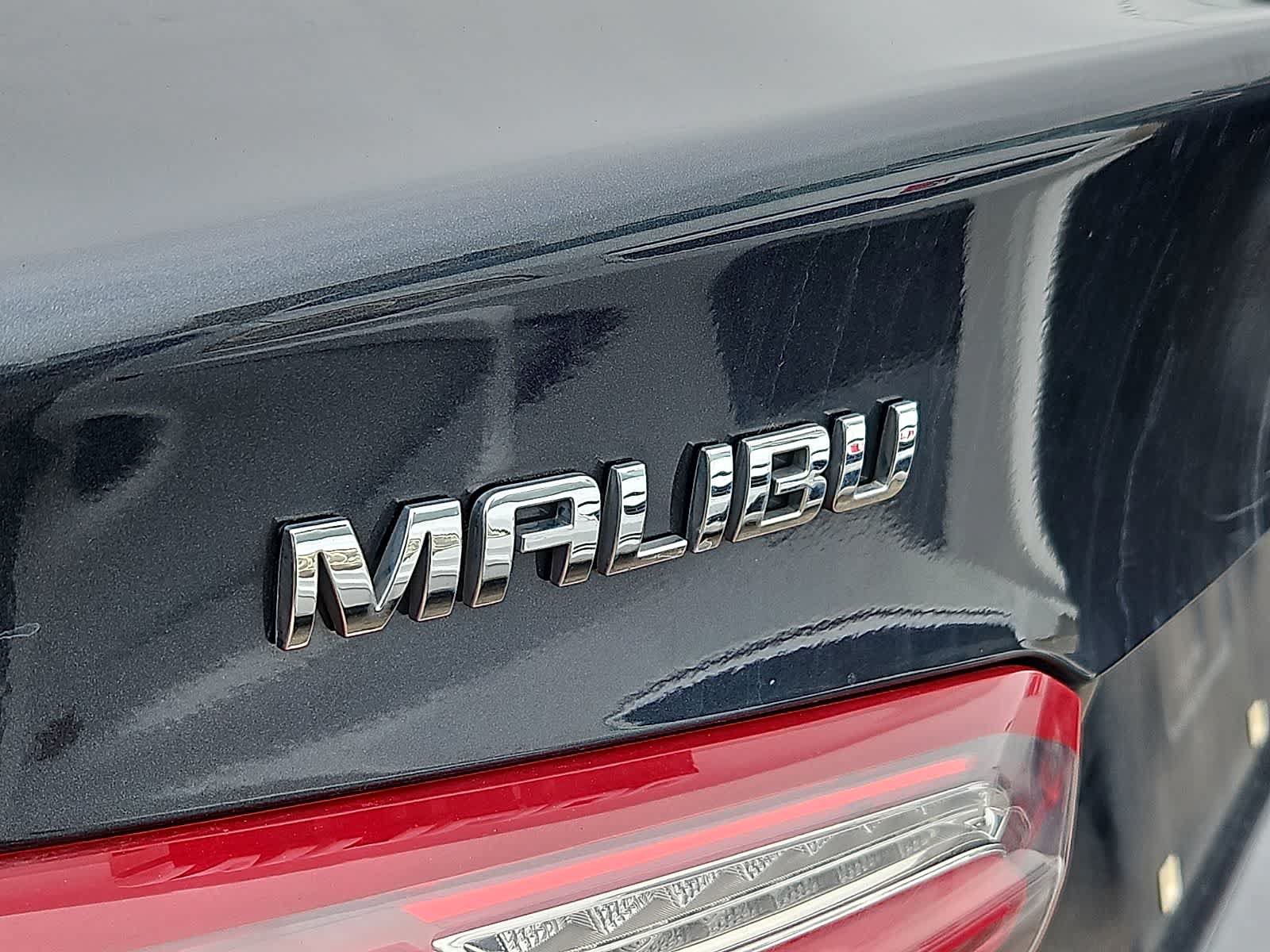 Used 2021 Chevrolet Malibu LT FWD image 5