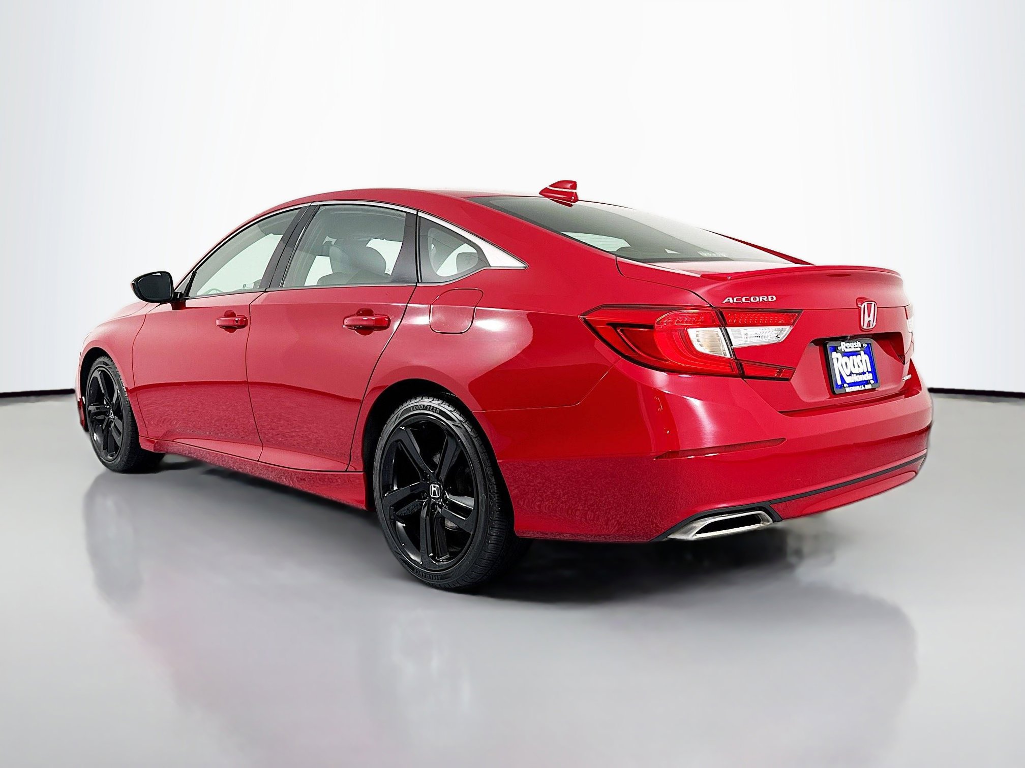 Certified 2018 Honda Accord Sport image 7