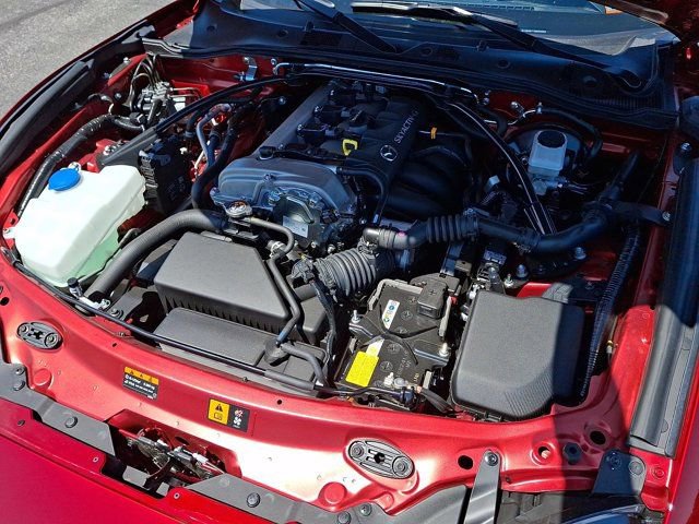 Used 2025 MAZDA MX-5 Miata Grand Touring RWD image 33